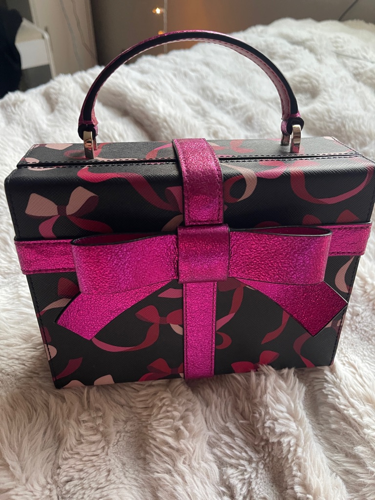 Kate Spade Wrapping Party Gift Box Crossbody, Rare Limited Edition